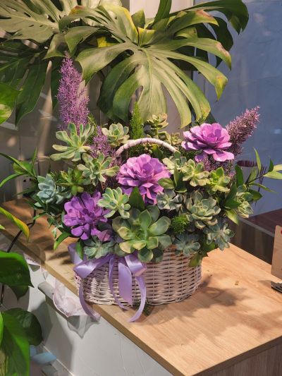 GIỎ HOA SEN ĐÁ ĐẸP TẠI TPHCM GIÁ CHỈ TỪ 5.XX-6.XX MÓN QUÀ SANG TRỌNG ĐẦY Ý NGHĨA